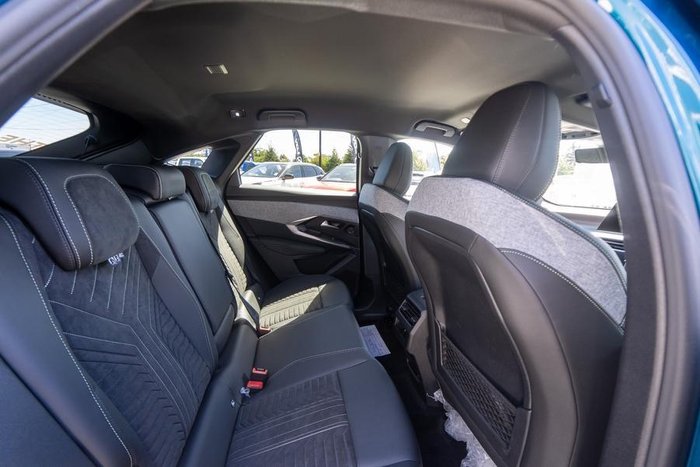 2024 Peugeot 3008 GT Premium Hybrid