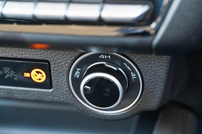 2025 Mazda BT-50 XTR