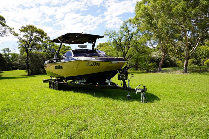 2025 Malibu Wakesetter 23 LSV