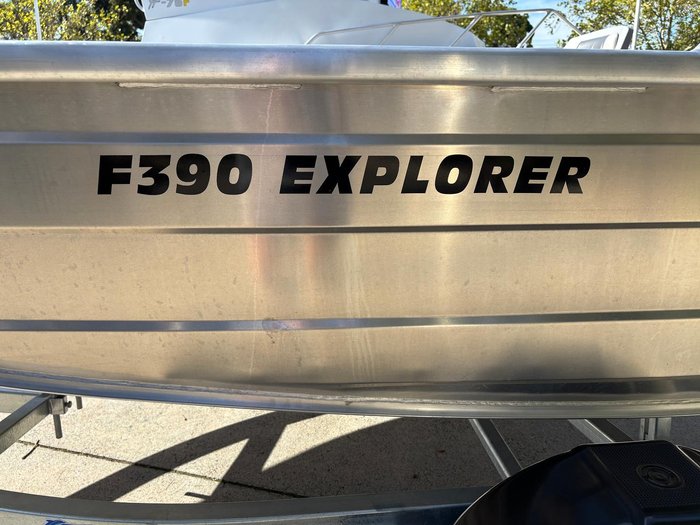 2025 QUINTREX F390 Outback Explorer