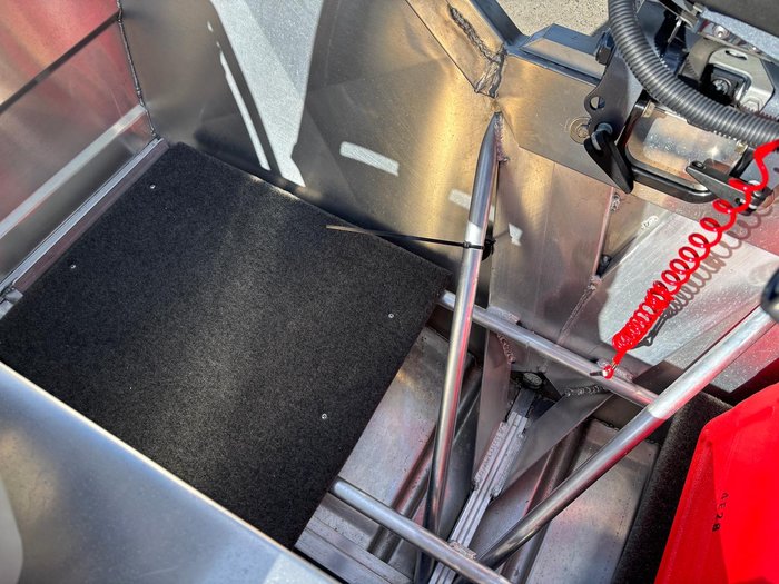 2025 QUINTREX F390 Outback Explorer