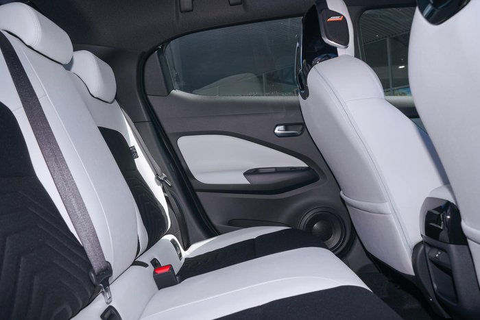 2023 Nissan JUKE ST-L+