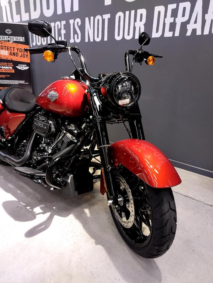 Harley-Davidson Road King Special 114 (FLHRXS) Touring