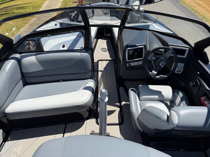 2020 Malibu Response TXi Open Bow