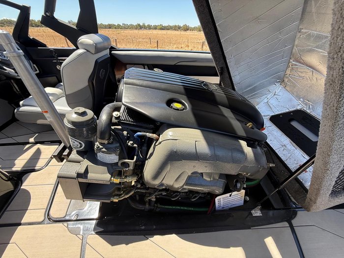 2020 Malibu Response TXi Open Bow