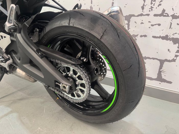 2025 Kawasaki Ninja ZX-10R ABS Ninja Green