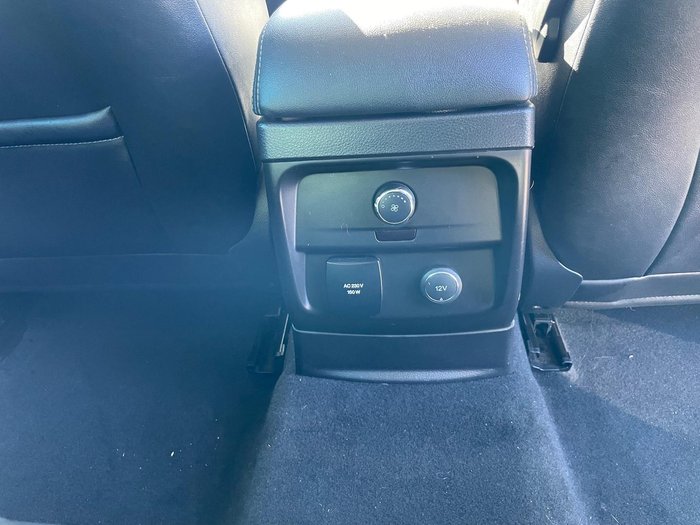 2020 Ford Everest Trend