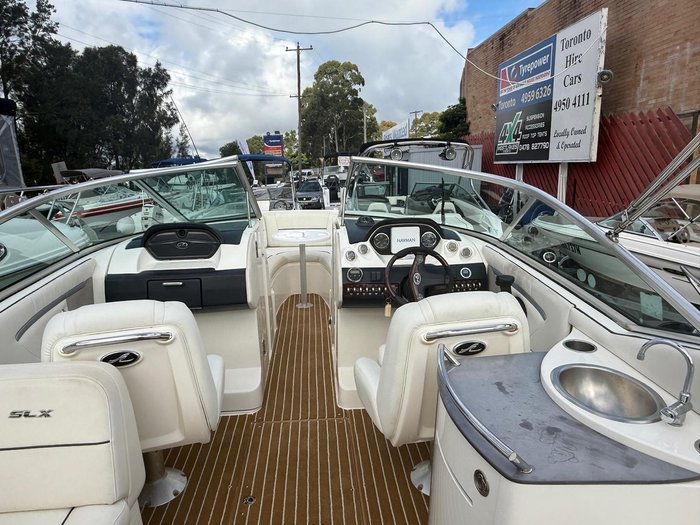 2007 Sea Ray 270 SLX