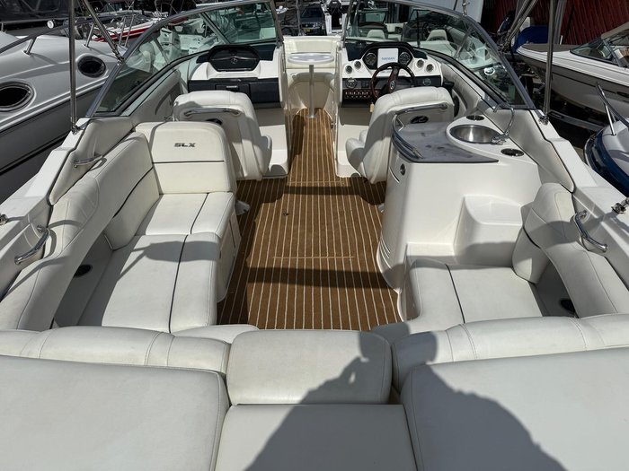 2007 Sea Ray 270 SLX