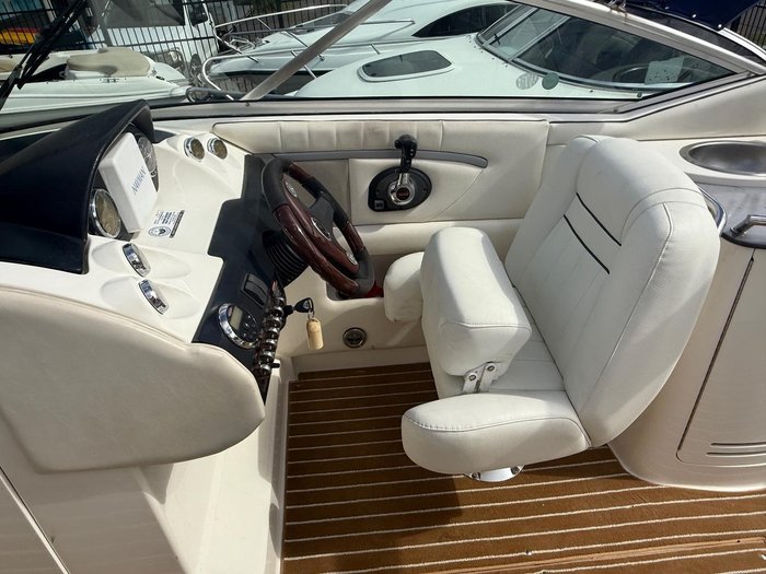 2007 Sea Ray 270 SLX