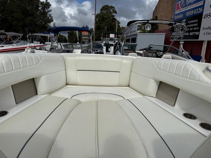 2007 Sea Ray 270 SLX