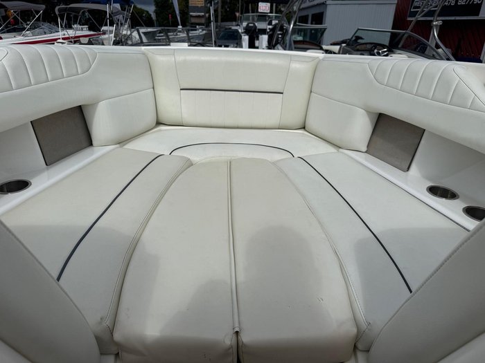 2007 Sea Ray 270 SLX