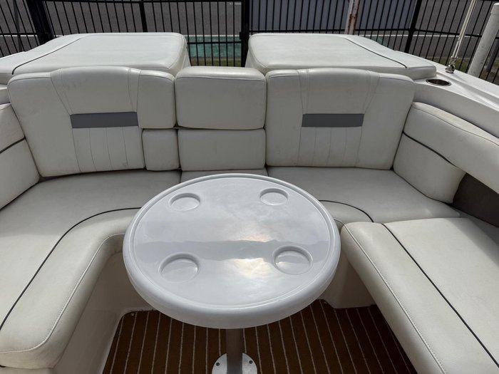 2007 Sea Ray 270 SLX