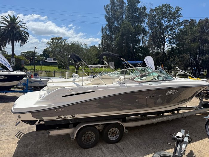 2007 Sea Ray 270 SLX