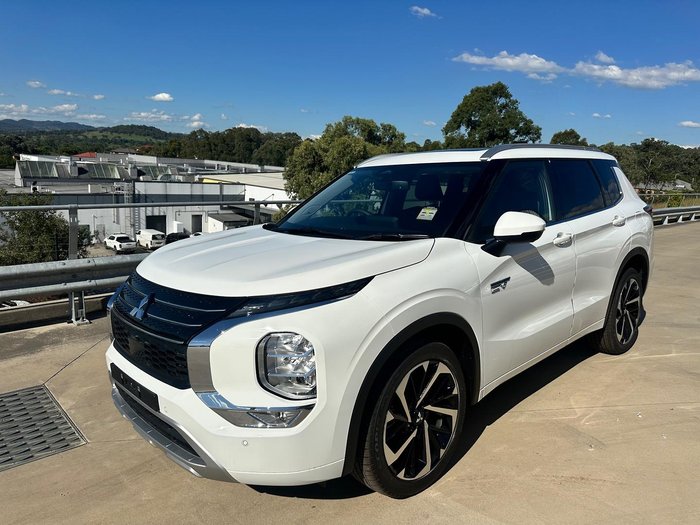 2024 Mitsubishi Outlander PHEV Exceed ZM MY24 AWD White