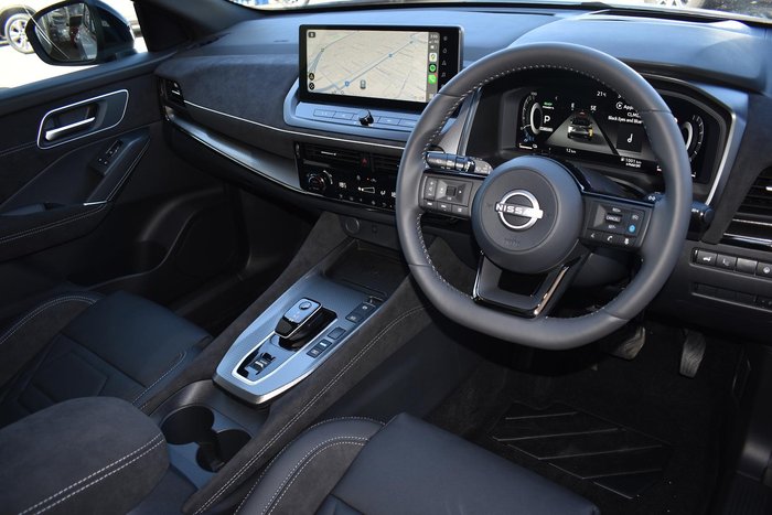 2025 Nissan QASHQAI N-DESIGN e-POWER J12 MY25 Ceramic Grey with Onyx Black Roof