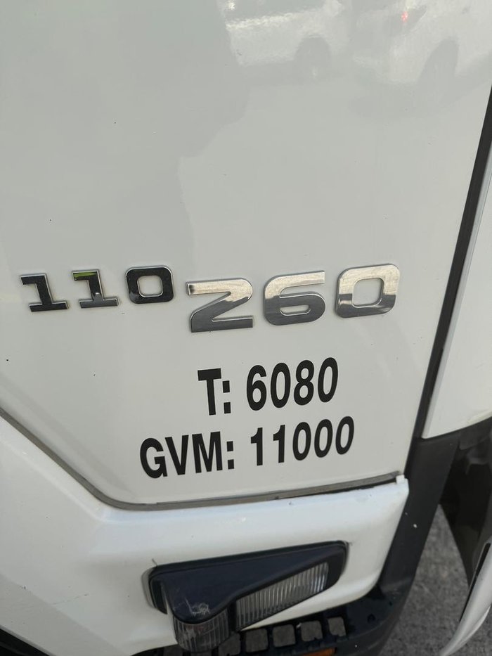 2017 Isuzu Frr 110/260 Crew Cab Tipper FRR 110/260 CREW CAB WHITE