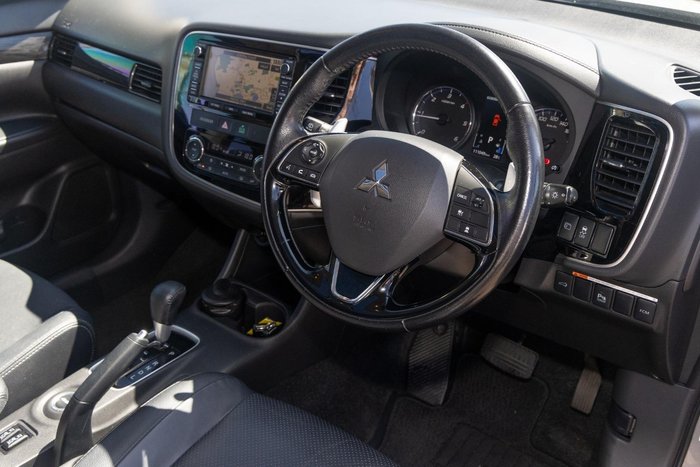 2016 Mitsubishi Outlander Exceed