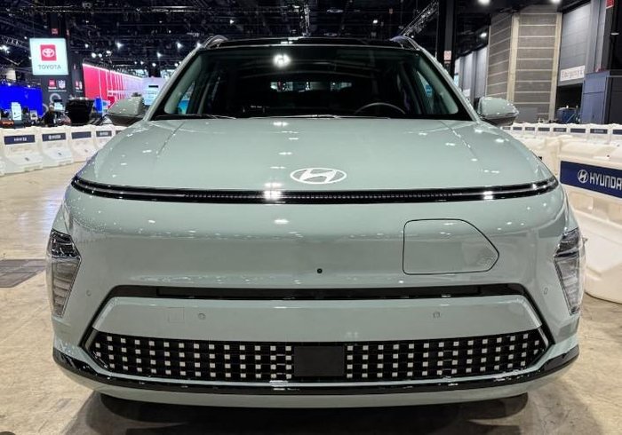2024 Hyundai Kona Electric Premium
