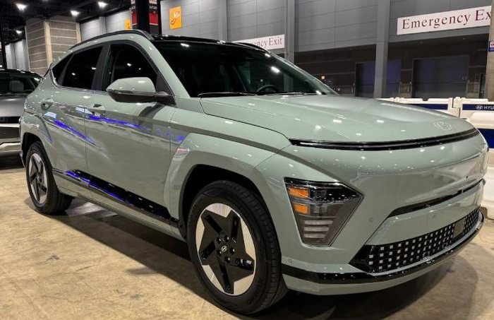 2024 Hyundai Kona Electric Premium