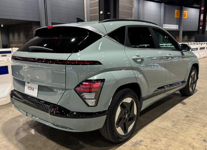 2024 Hyundai Kona Electric Premium