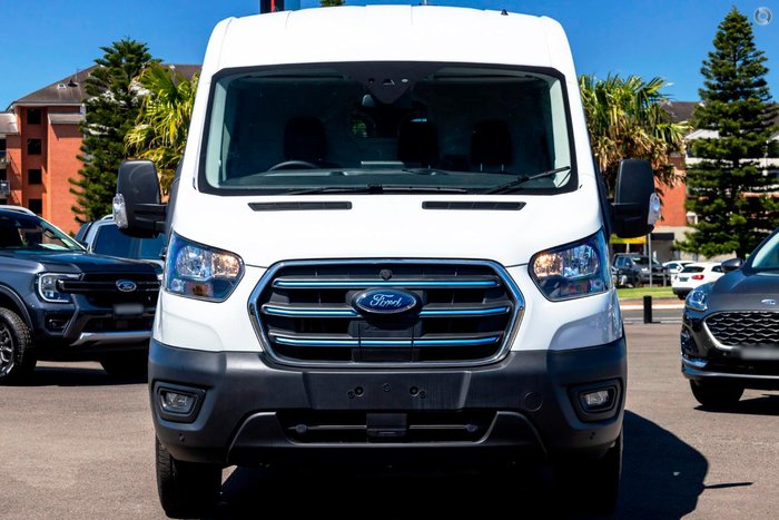 2023 Ford E-Transit 420L