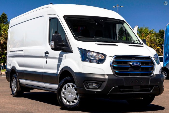 2023 Ford E-Transit 420L