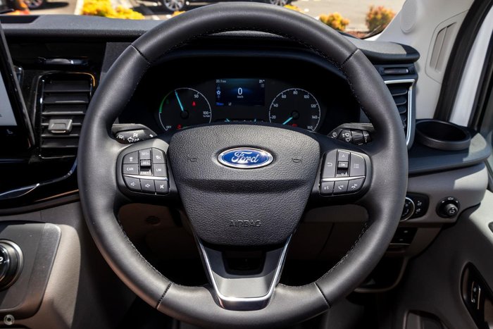 2023 Ford E-Transit 420L