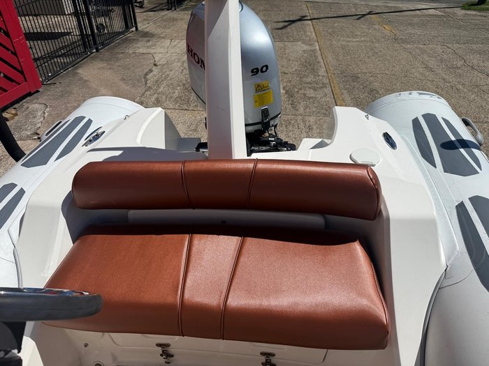 2014 Brig Eagle 480