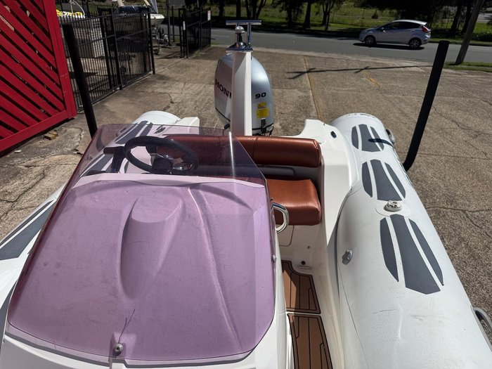 2014 Brig Eagle 480
