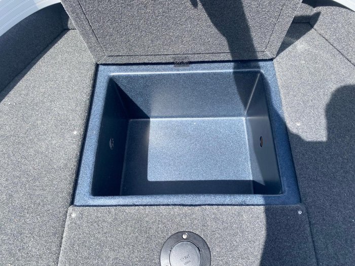 2025 QUINTREX 540 Territory Legend