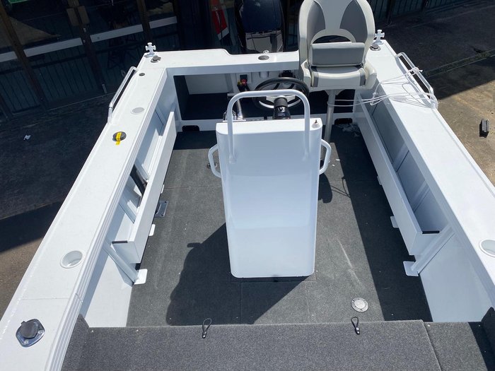 2025 QUINTREX 540 Territory Legend