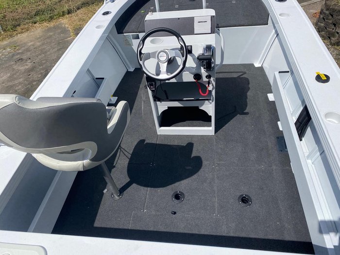 2025 QUINTREX 540 Territory Legend