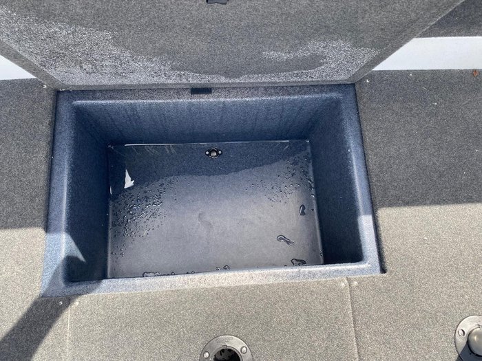 2025 QUINTREX 540 Territory Legend