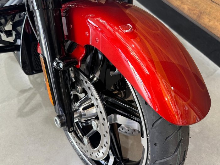 2025 Harley-Davidson Street Glide 117 (FLHX) Touring