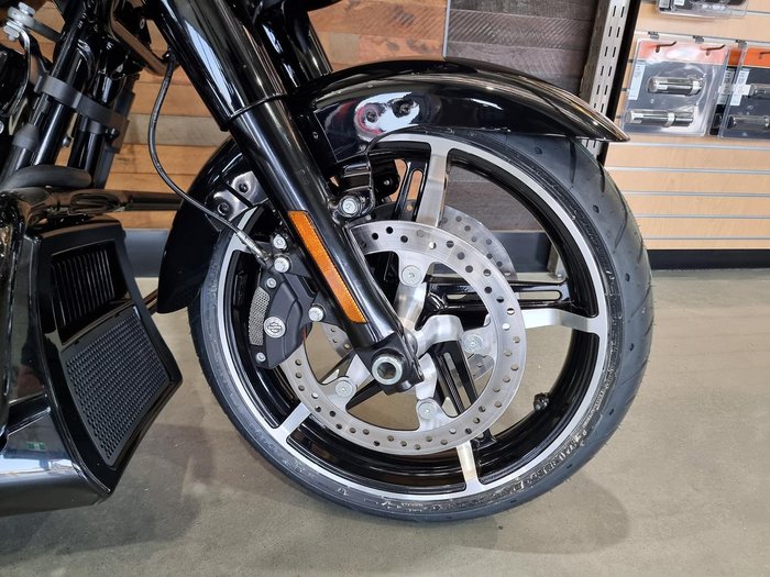 2025 Harley-Davidson Road Glide 117 (FLTRX) Touring Black