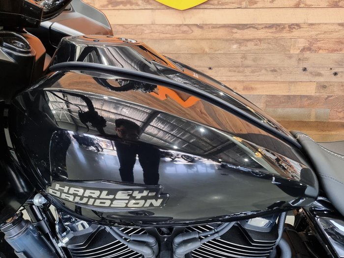 2025 Harley-Davidson Road Glide 117 (FLTRX) Touring Black