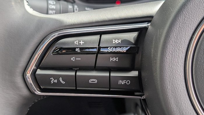 2024 Mazda CX-80 G40e Azami
