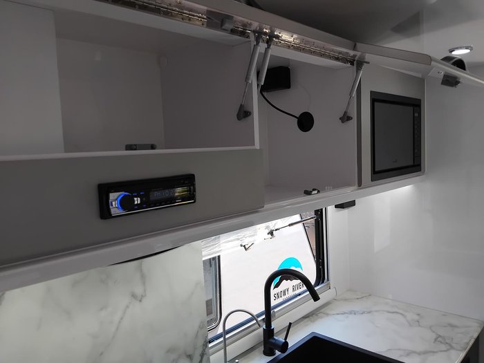 2025 Snowy River Srt18f Off Road Full Ensuite Family Van Final Price!
