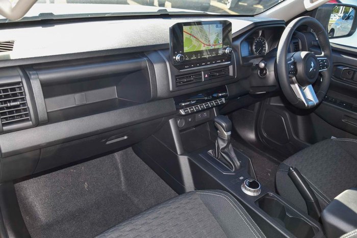 2024 Mitsubishi Triton GLX-R