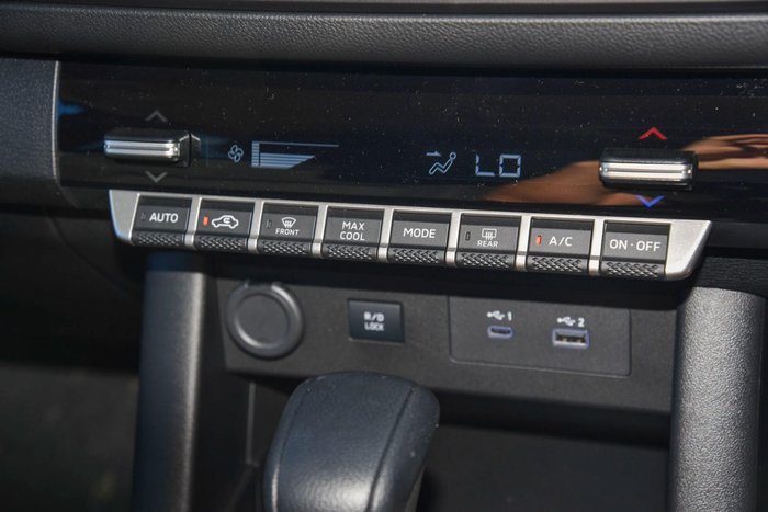 2024 Mitsubishi Triton GLX-R