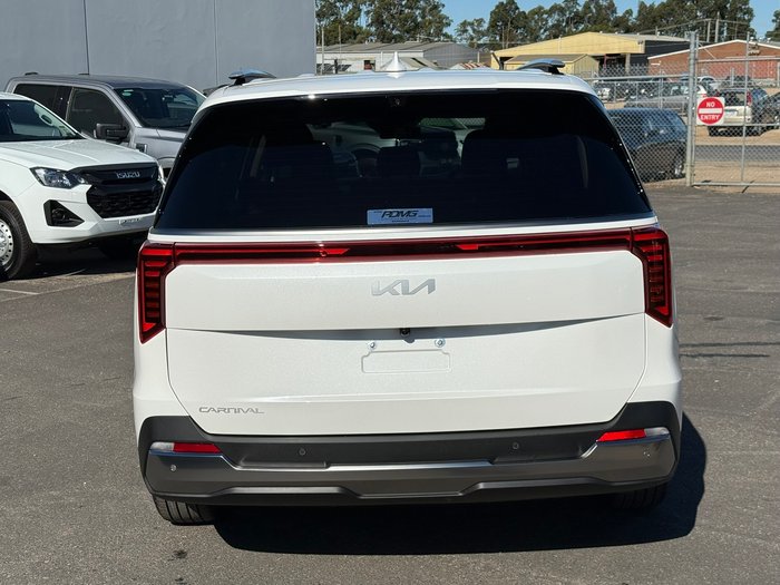 2026 Kia Carnival GT-Line