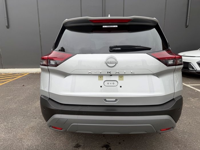 2025 Nissan X-TRAIL ST-L