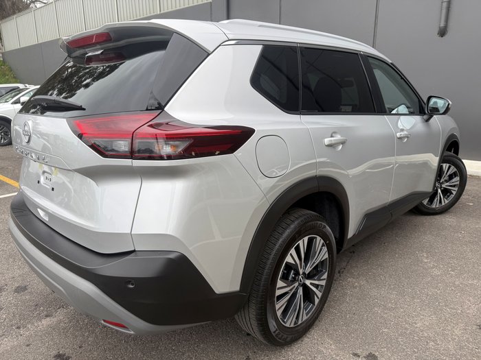 2025 Nissan X-TRAIL ST-L