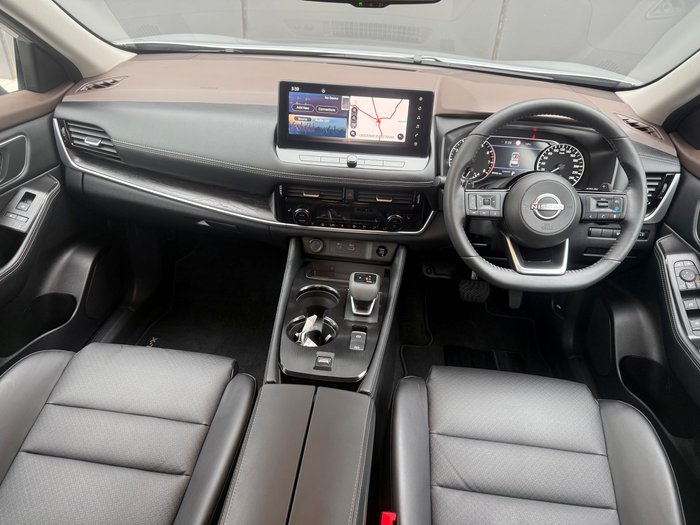 2025 Nissan X-TRAIL ST-L