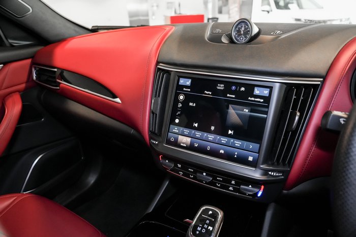 2022 Maserati Levante Modena