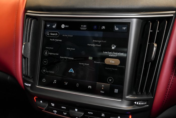 2022 Maserati Levante Modena