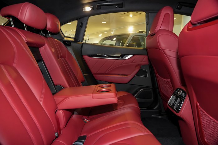 2022 Maserati Levante Modena