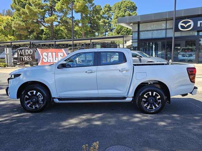 2025 Mazda BT-50 GT