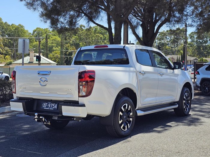 2024 Mazda BT-50 GT